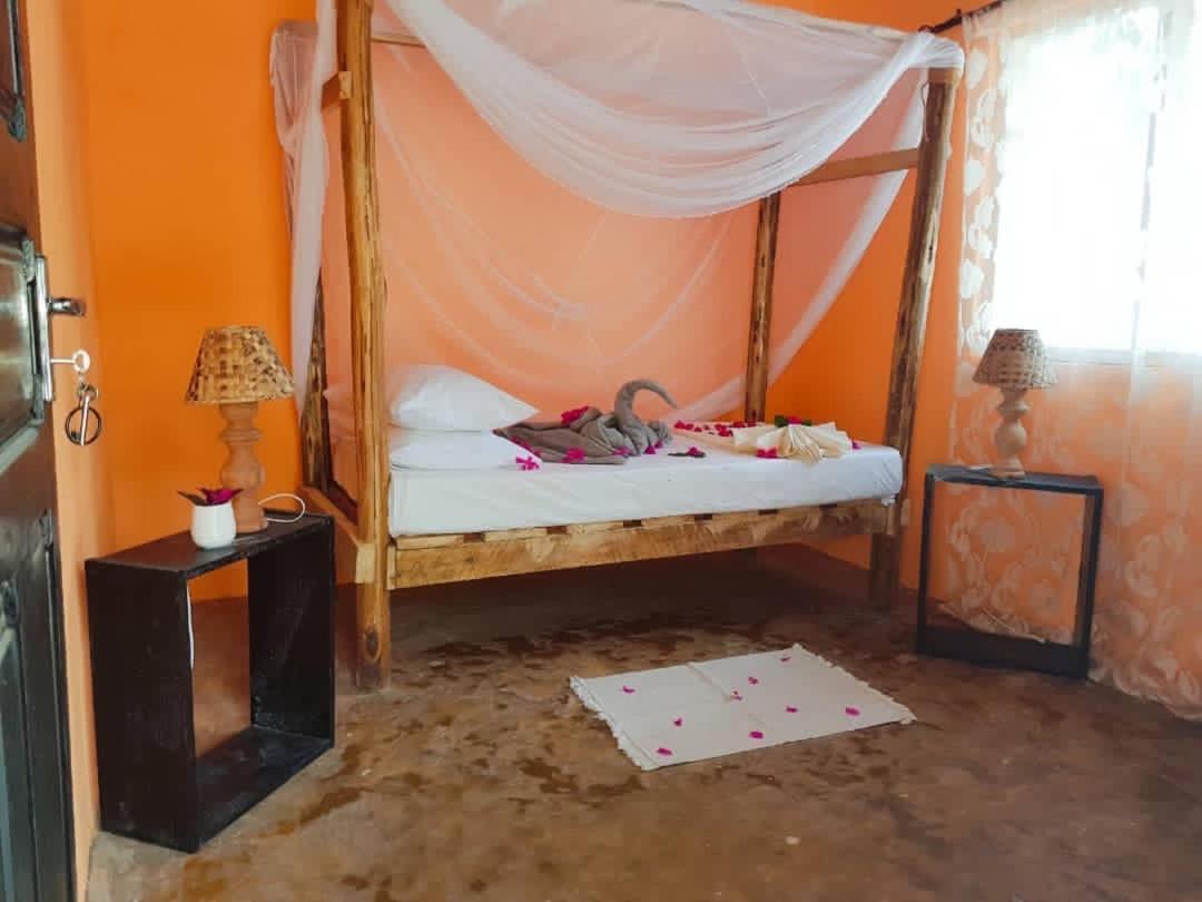Dreams Of Mapacha Bed & Breakfast Michamvi Kae Bagian luar foto